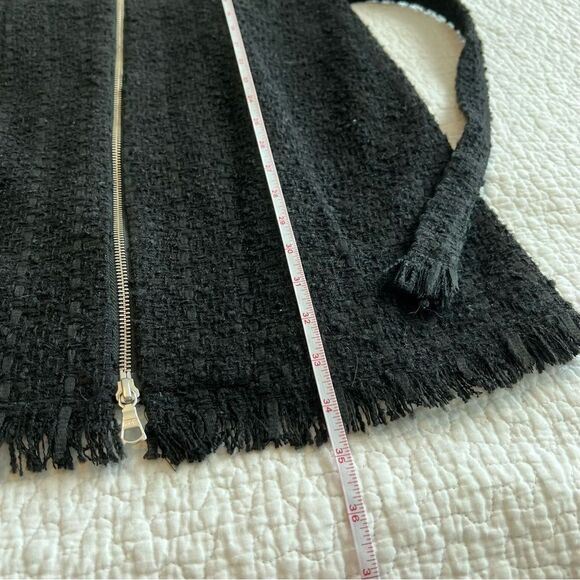 ✨ Bardot Boucle Tweed Zip Front Frayed Hem Dress Medium 8 Black - Picture 11 of 11